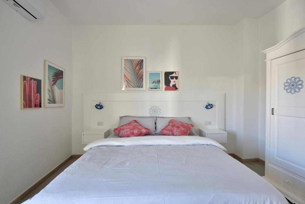 Inah Rooms Dorgali Ngoại thất bức ảnh